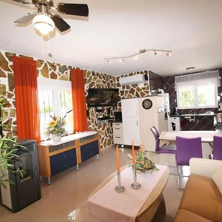 Casper, Second Comfortable Vacation Feriehus Els Poblets